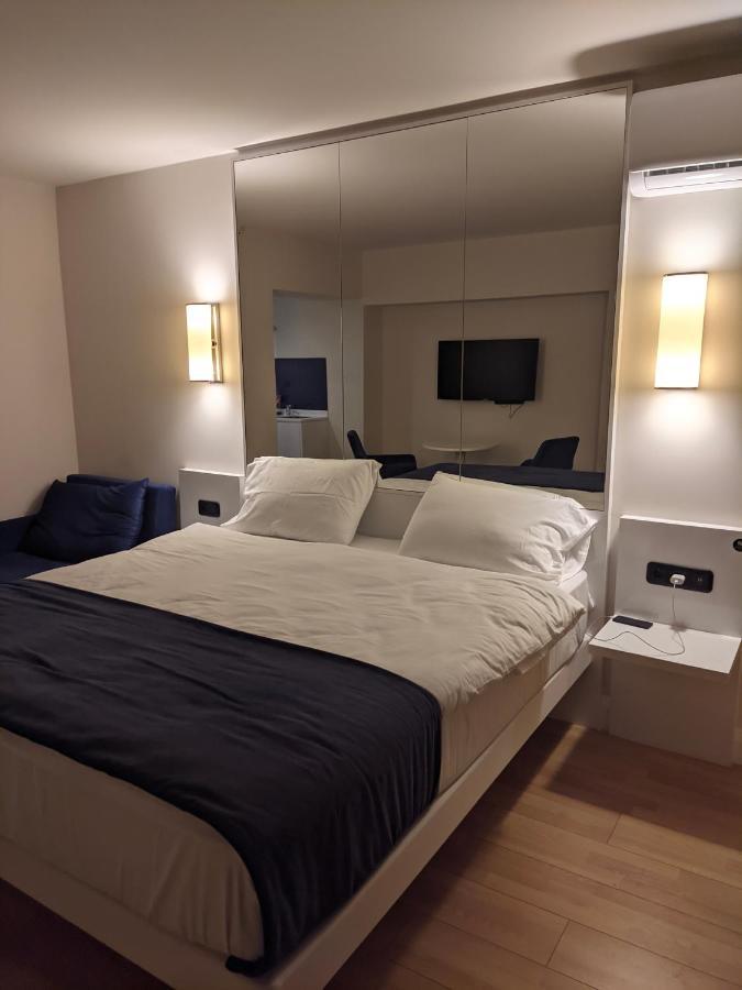 Black Sea Aparthotel Orbi City Batumi Exterior foto